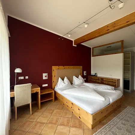 Dorfhotel Mayer Hotel 3*