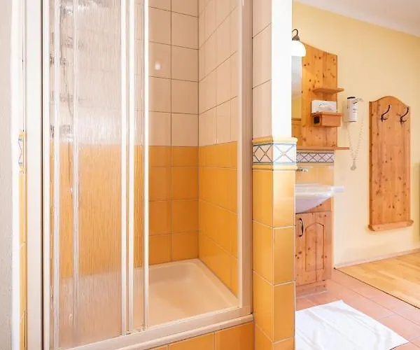 Mayer - Wirtshaus Und Dorfhotel